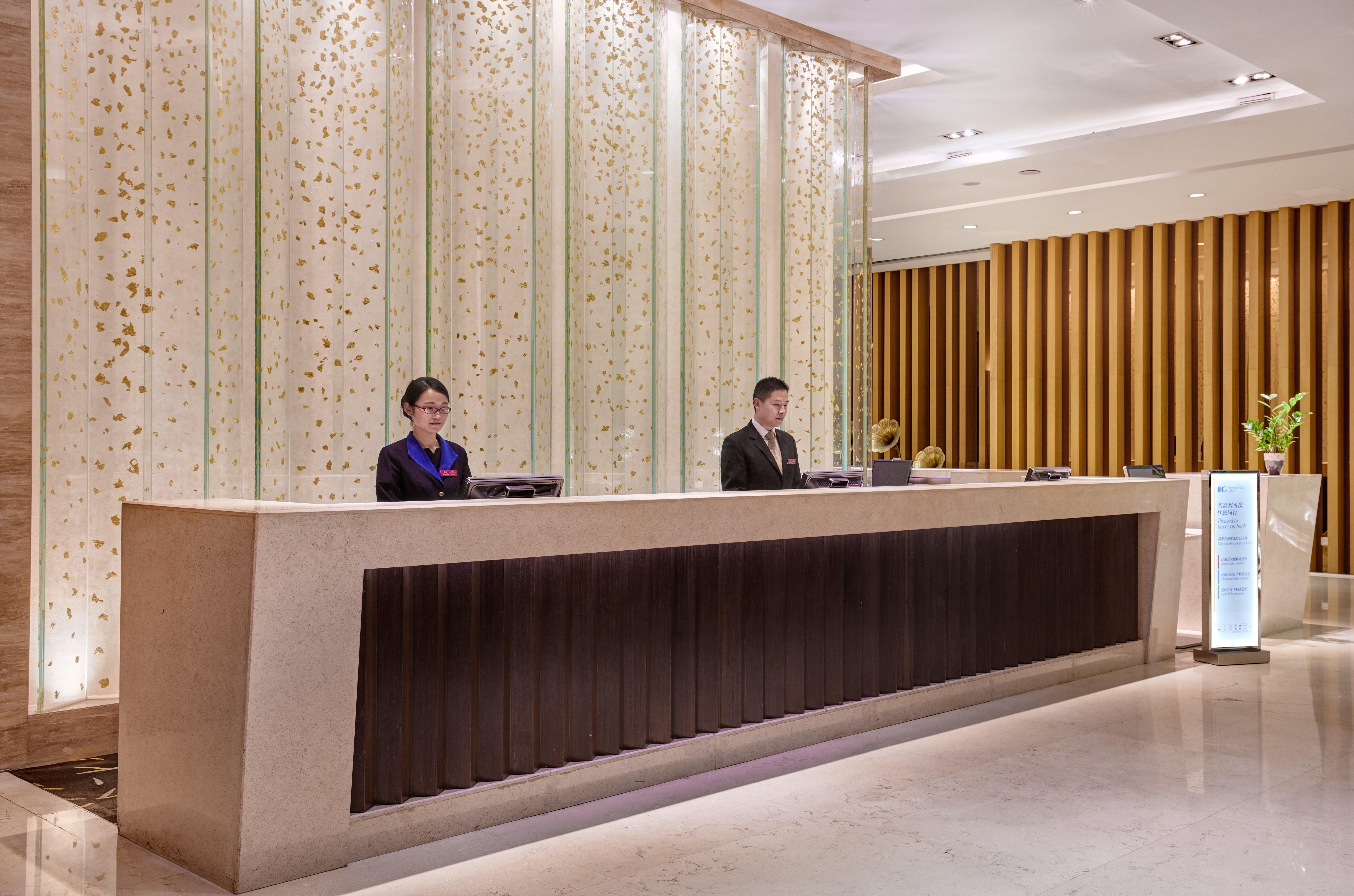Crowne Plaza Zhongshan Wing On City By Ihg ภายนอก รูปภาพ