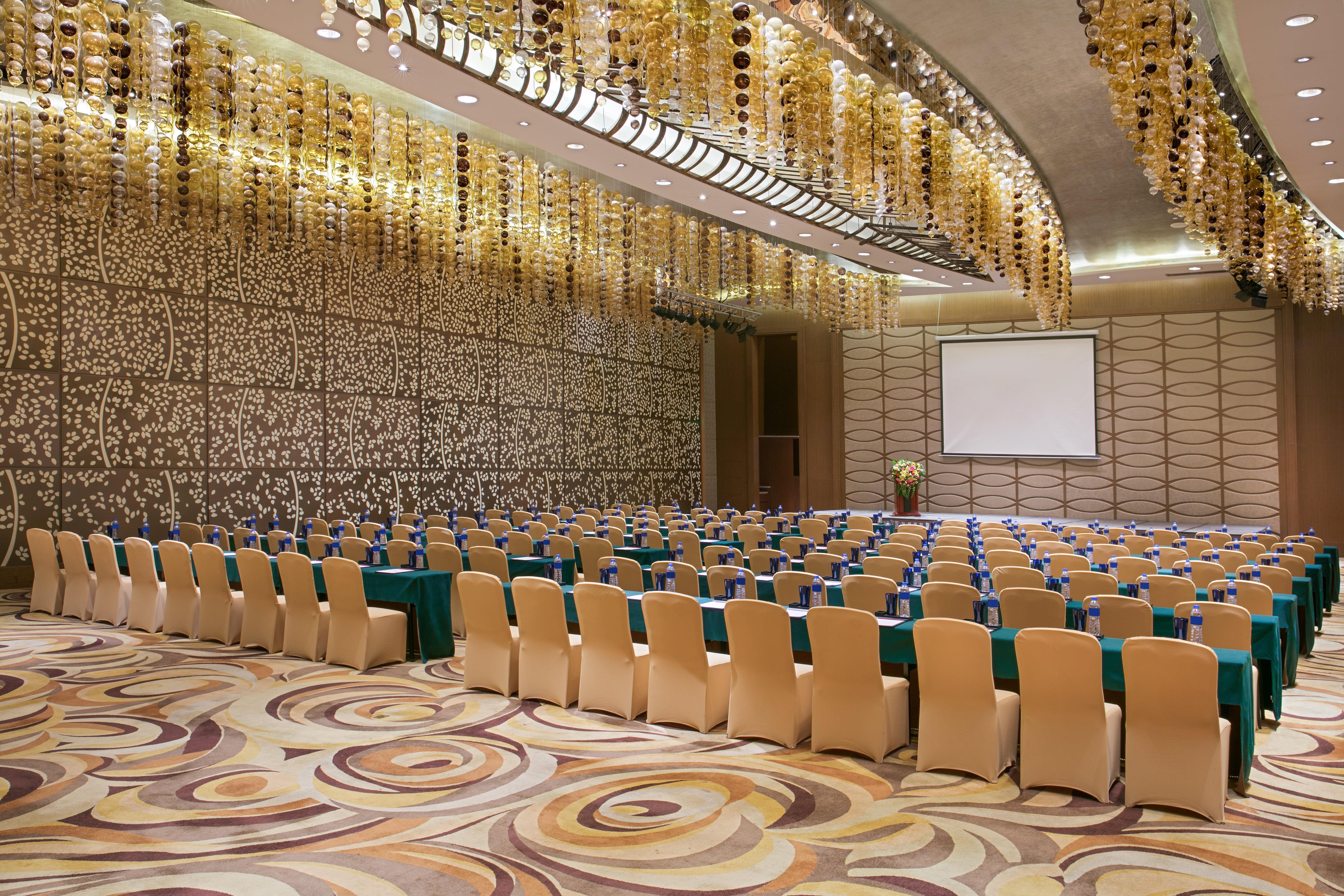 Crowne Plaza Zhongshan Wing On City By Ihg ภายนอก รูปภาพ
